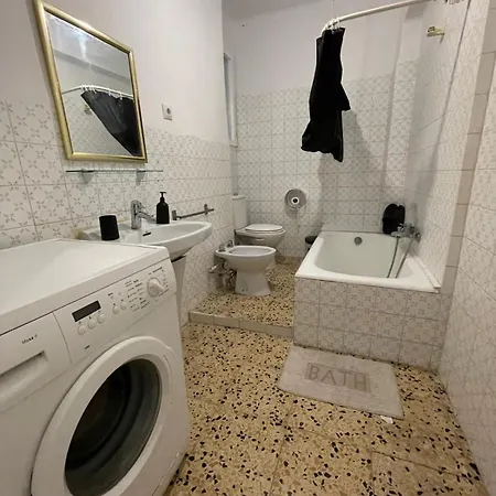 Apartman La Perle De 2 *